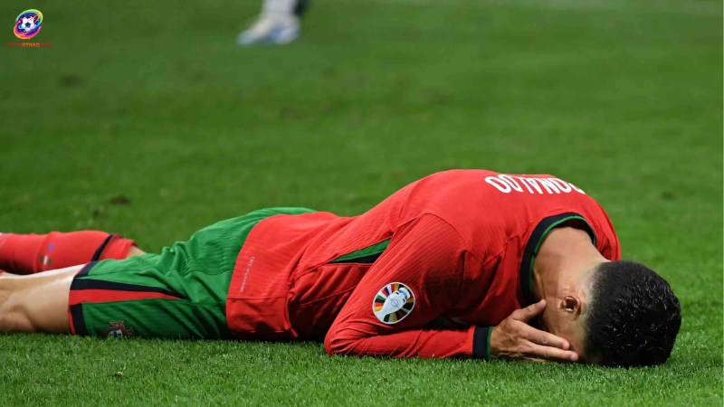 Cả thế giới phải rơi lệ vì CR gần như gục ngã