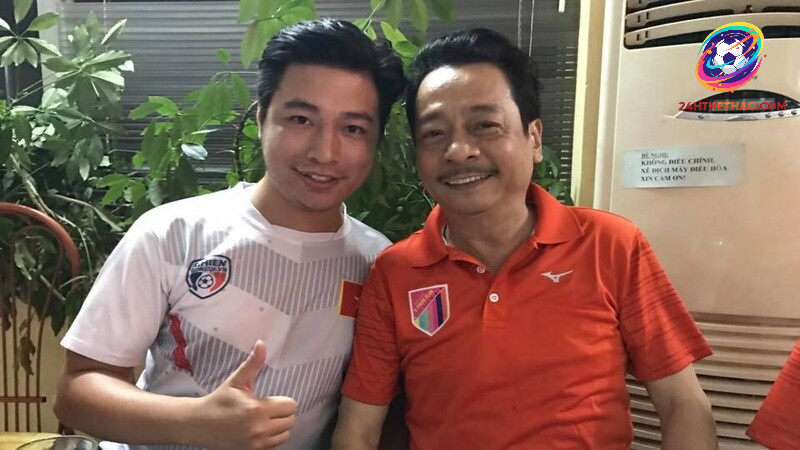 Tham gia xây dựng các kênh về bóng đá