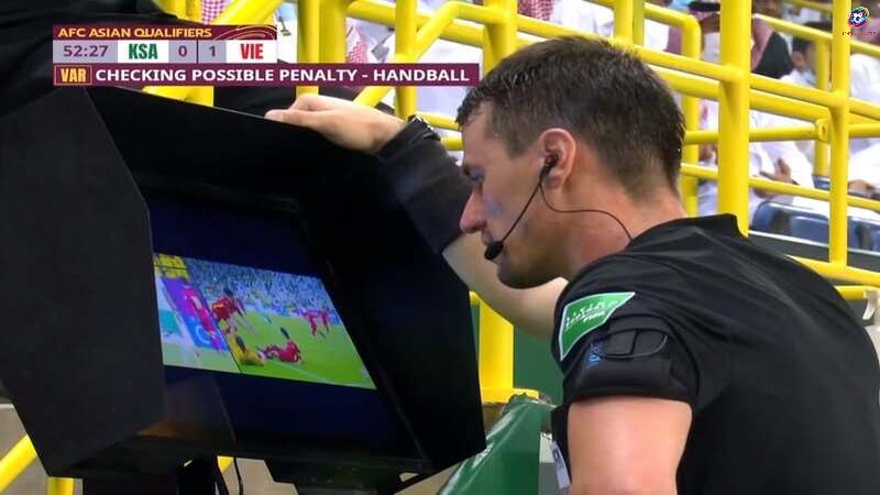 VAR đang tải dữ liệu